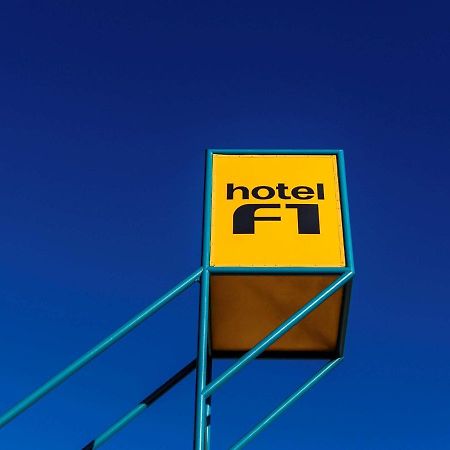 Hotelf1 Laval Changé エクステリア 写真